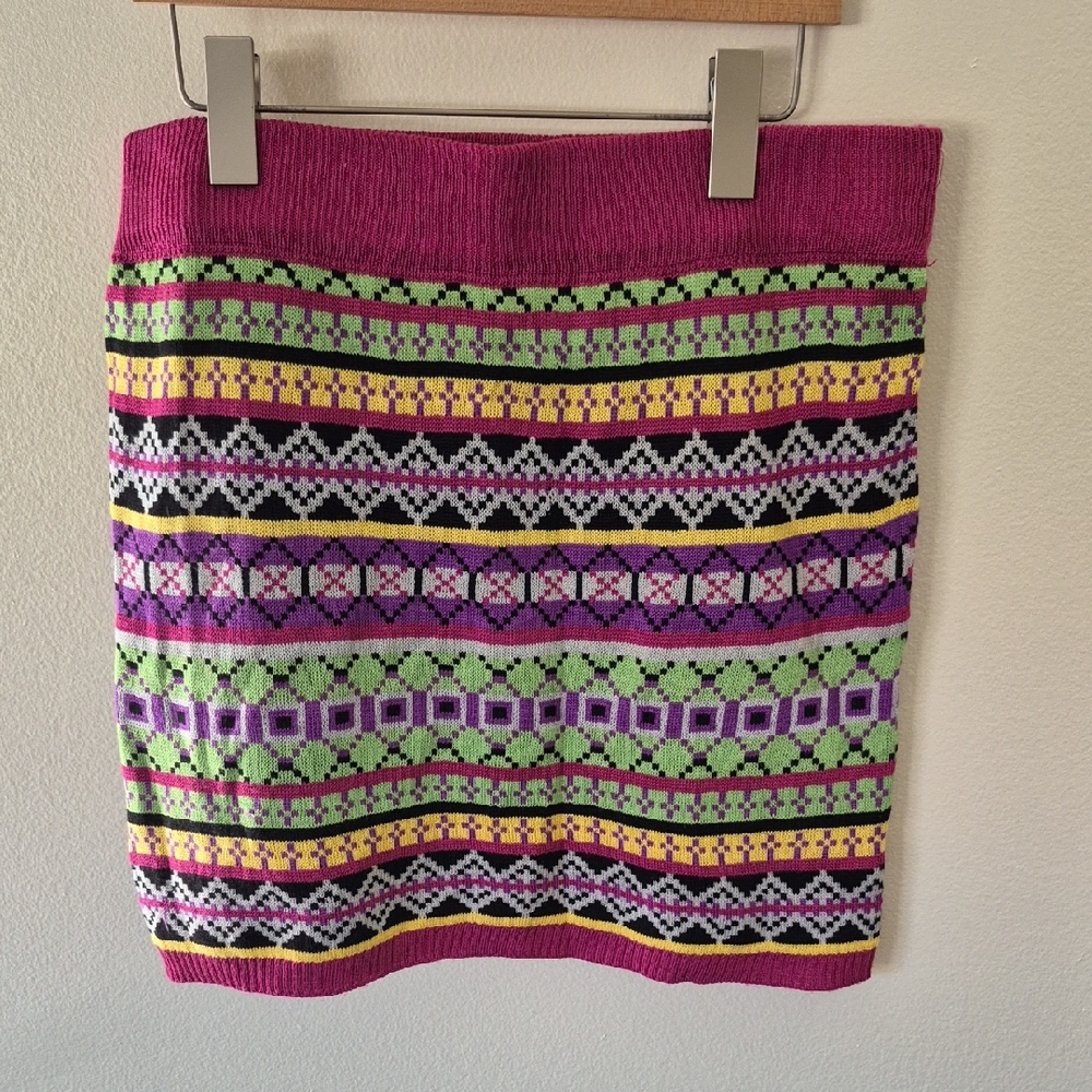 Derek Heart Multicolor Patterned Mini Skirt